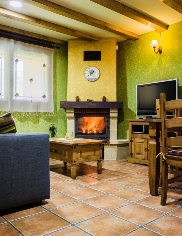 Apartamentos Rurales L'Abiseu Caboalles de Abajo Bagian luar foto